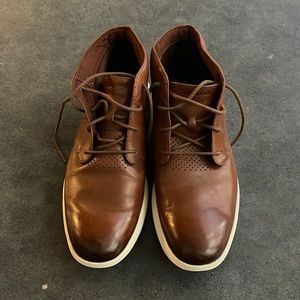 Great condition Cole Haan shoes size 10